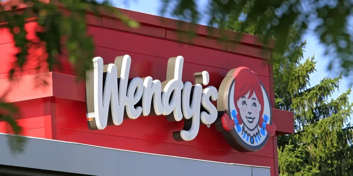 Chain restaurants closing hundreds of US locations in 2026 — Businessinsider