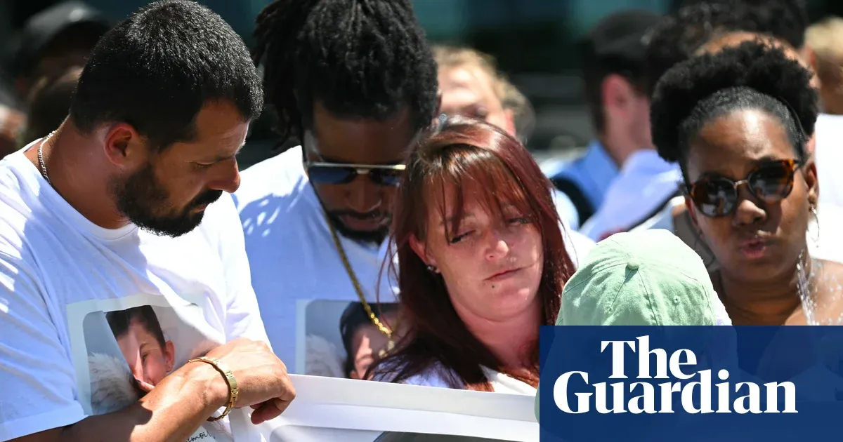 Thousands march after French schoolgirl's murder exposes legal failures — World news | The Guardian