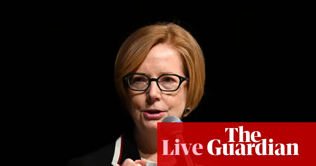 Gillard 'disgusted' by 'ditch the witch' ads as One Nation tops Newspoll — World news | The Guardian