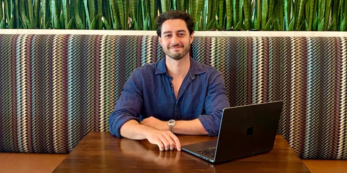 How a job hunter's extreme networking strategy paid off — Businessinsider