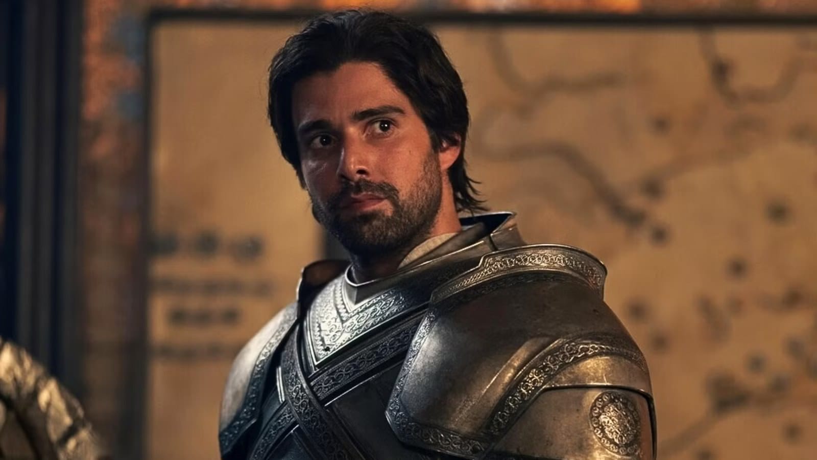 Fabien Frankel on Criston's Darker Path Ahead of Season 3 — Movieweb