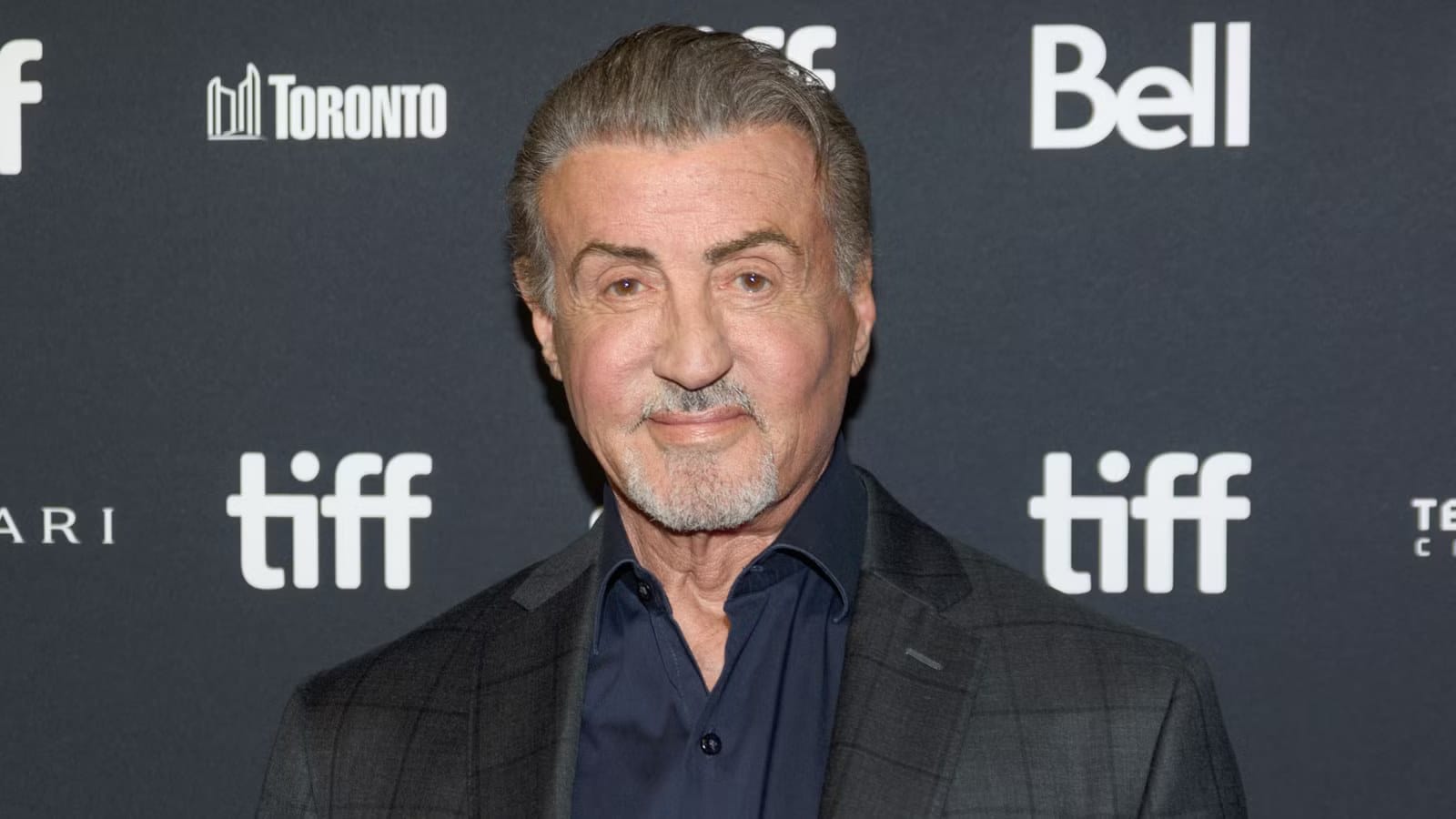 Sylvester Stallone '90s Action Thriller Classic Streams Free Ahead of Reboot — Movieweb