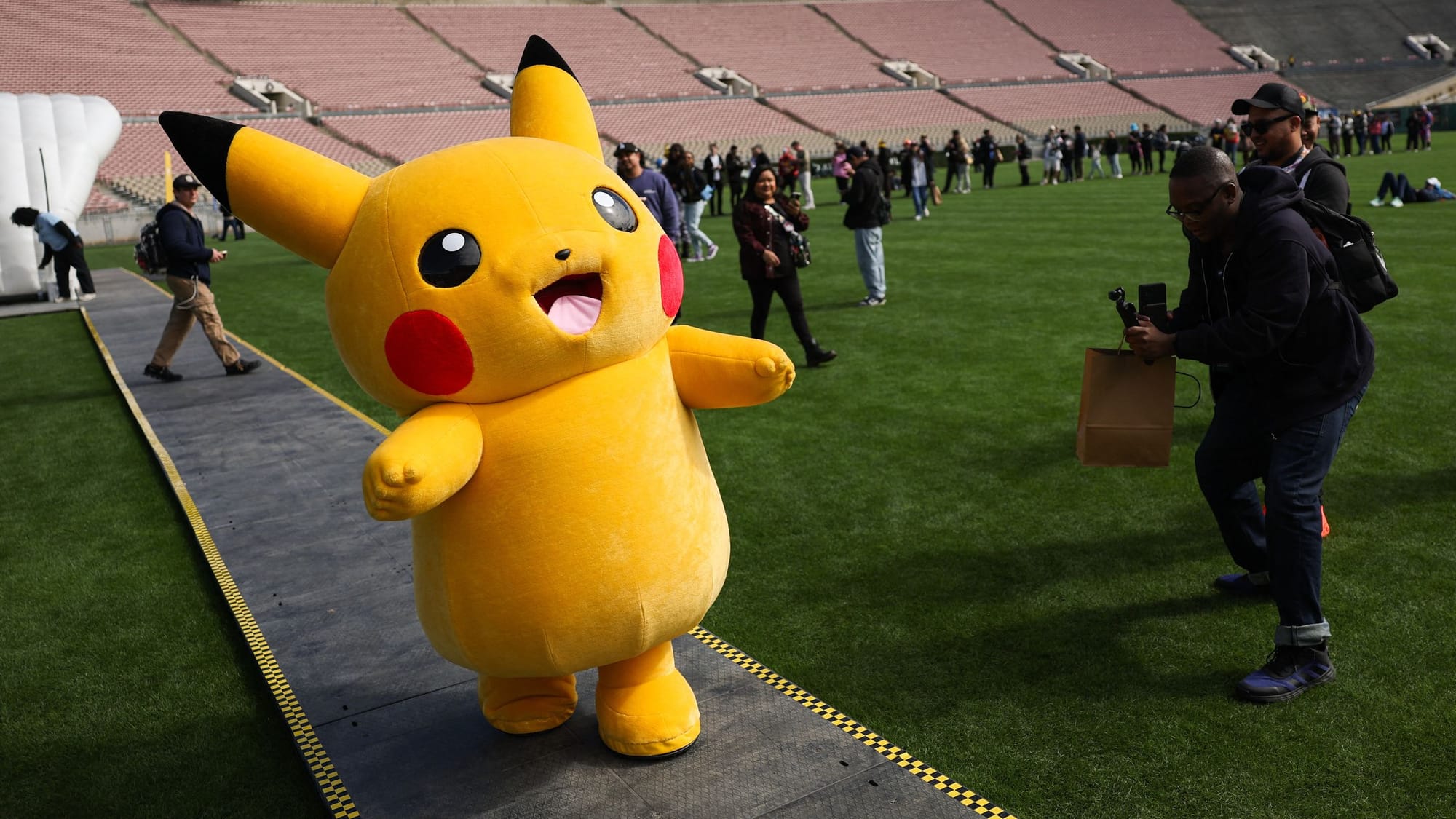 Pokémon Go data helped train AI systems used for military drones — Pcgamer
