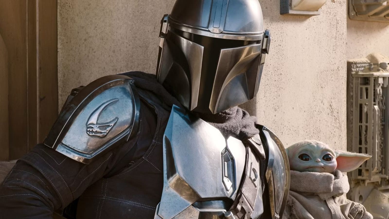 'The Mandalorian' Star Pushes Back on Toxic Star Wars Fandom: "It's Ours" — Movieweb