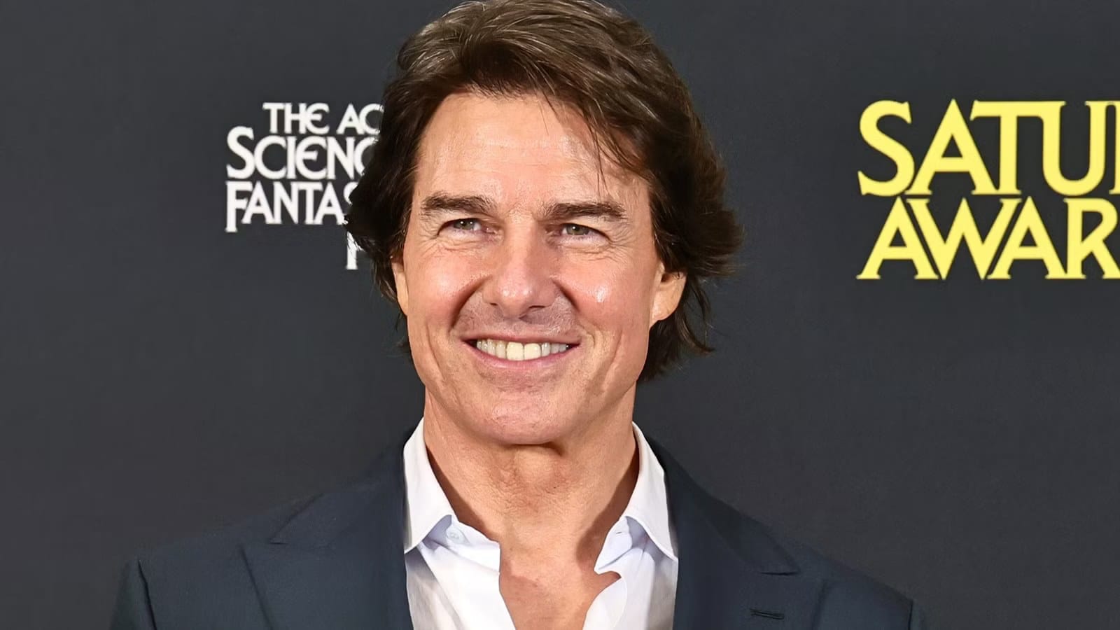 Tom Cruise’s 27-Year-Old Erotic Thriller That Took 400 Days to Film — Movieweb