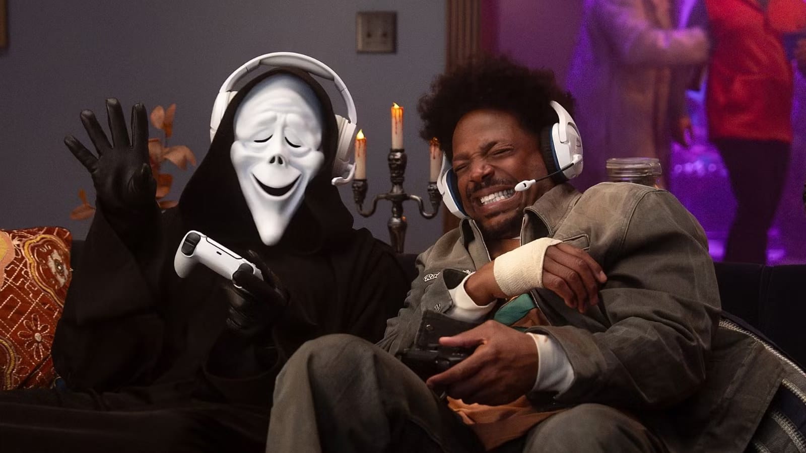 Scary Movie Costume Designer on Reimagining Ghostface — Collider