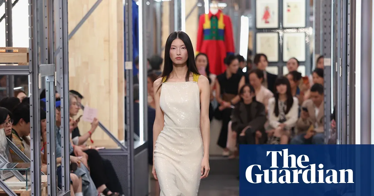From camel coats to guochao: Max Mara woos China’s luxury brand consumers — World news | The Guardian