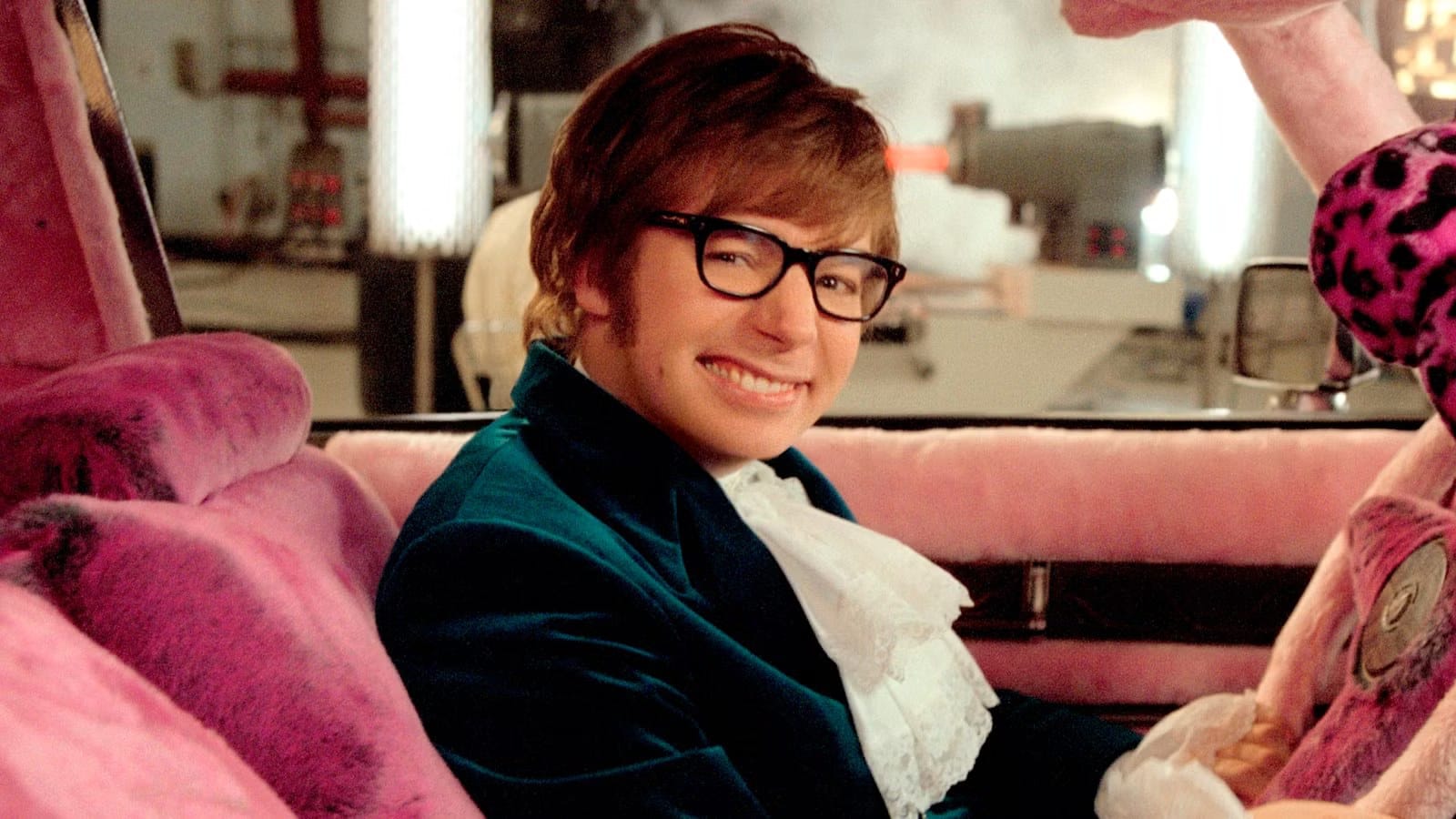 Mike Myers Confirms Austin Powers 4, 24 Years After Goldmember — Movieweb