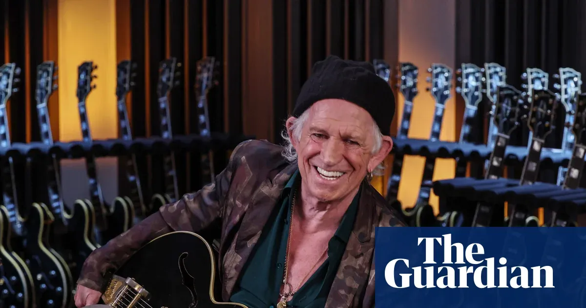 Keith Richards at 82: great-grandad, health and less jousting with Mick Jagger — Culture | The Guardian