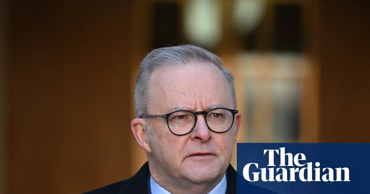 Australia confirms first mainland case of H5N1 bird flu — World news | The Guardian
