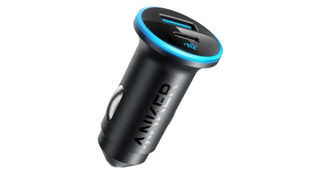Anker 323 Car Charger Drops to $15, Charges Two Devices at Once — Kotaku