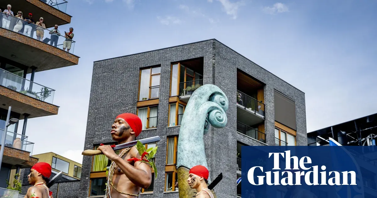 Dutch PM apologises for mistreatment of Moluccan soldiers — World news | The Guardian