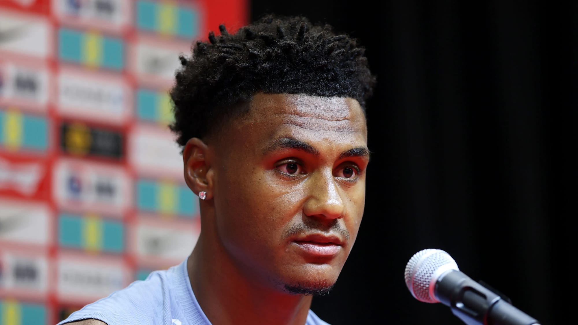 'It's a blessing' — Watkins defends Doku over childbirth decision — Goal