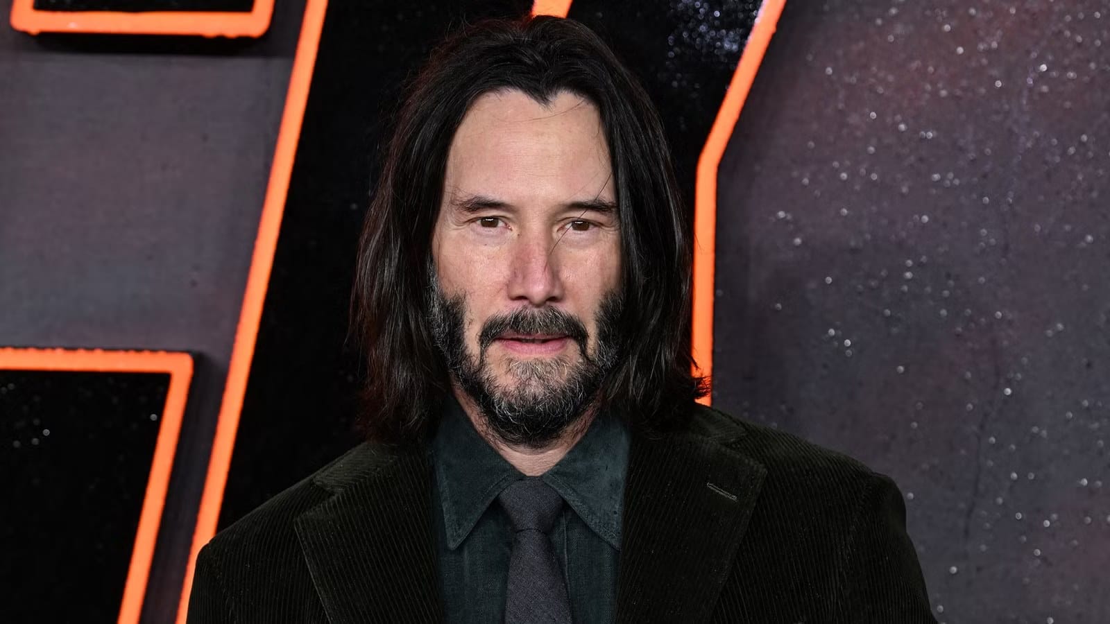 Keanu Reeves in Talks to Star in Hybrid Lego Movie — Movieweb