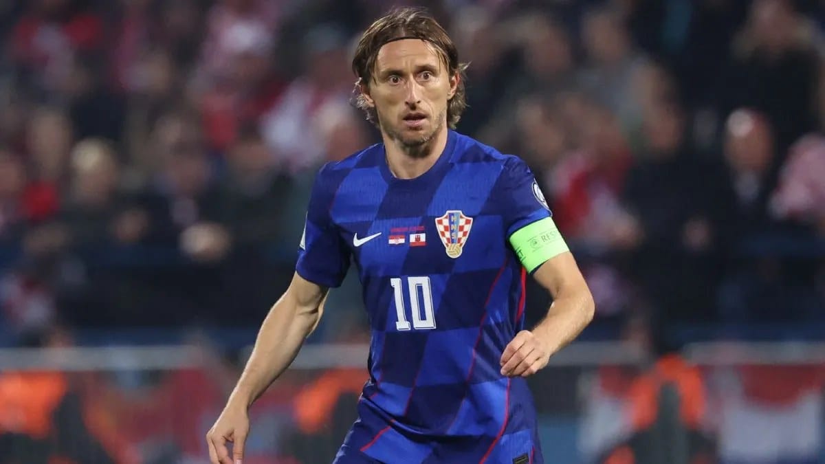 Croatian fans' one word that sums up what Luka Modric means to them — Goal
