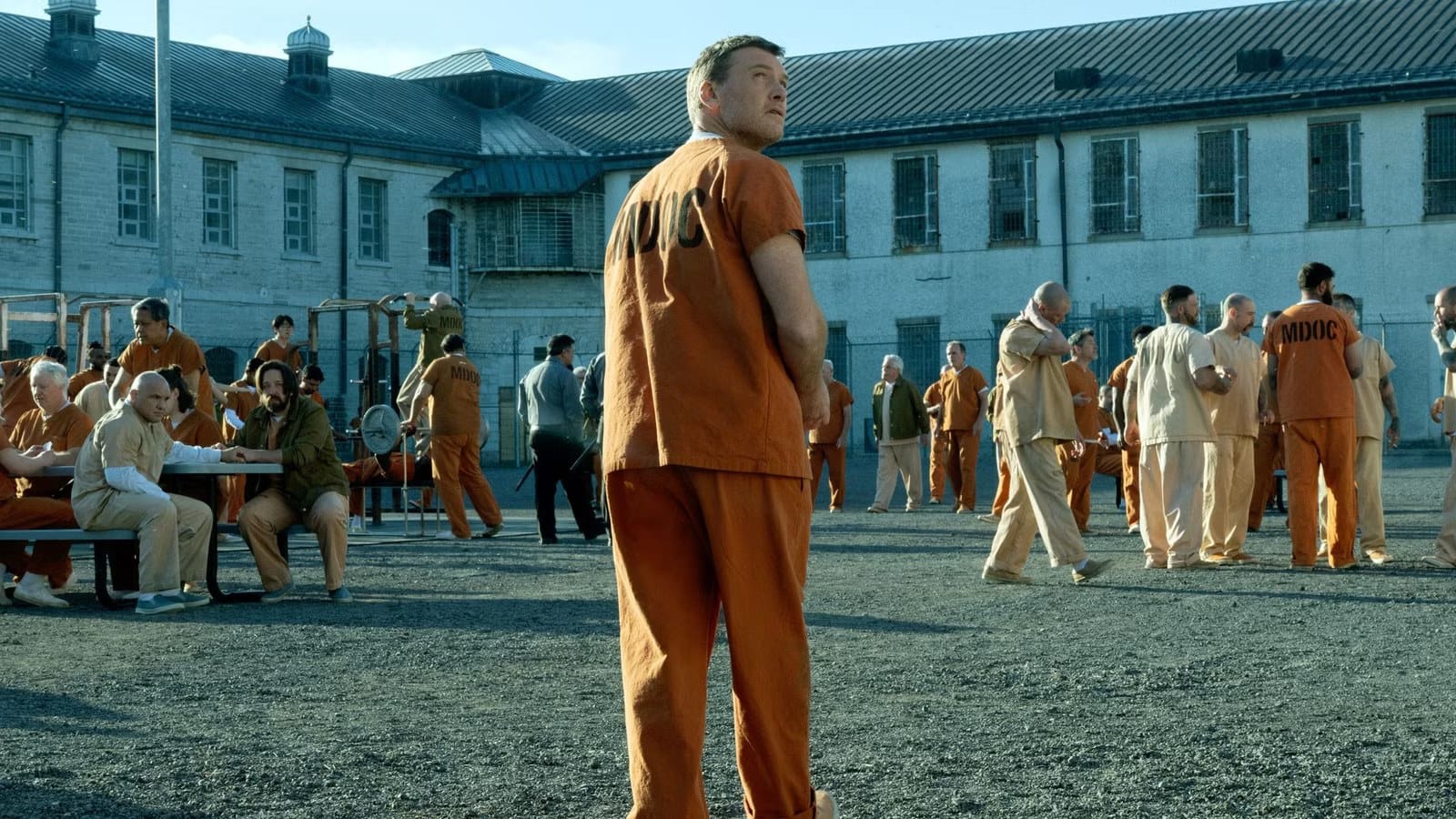 Netflix Scores Global Hit With New 8-Part Crime Thriller — Movieweb