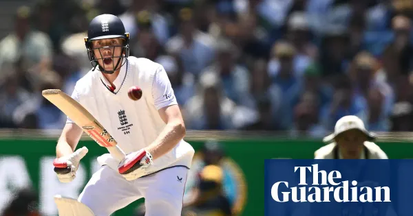 Zak Crawley keeps cool as Ashes focus shifts from his future to team issues — I.guim.co.uk