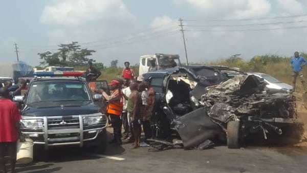 Driver charged after crash that killed two of Anthony Joshua's friends — E3.365dm.com