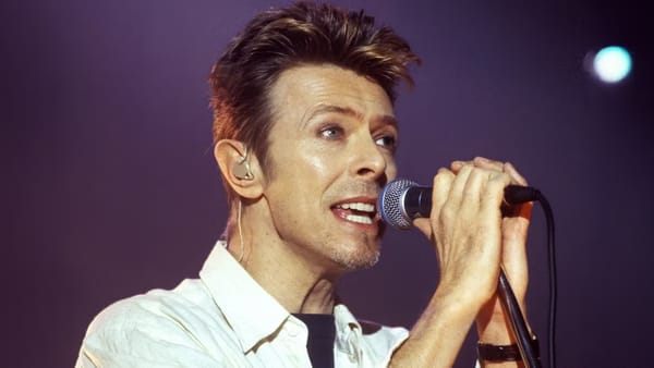MTV ends global 24-hour music channels that helped make Bowie an icon — Static0.colliderimages.com