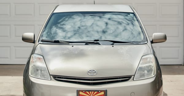 Experts say Toyota Prius marketing helped politicize hybrids and electric cars — Static01.nyt.com