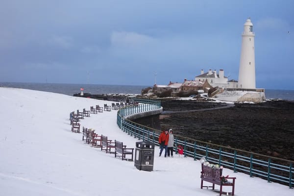 Met Office issues snow and ice warnings as Storm Goretti approaches UK — Static.independent.co.uk