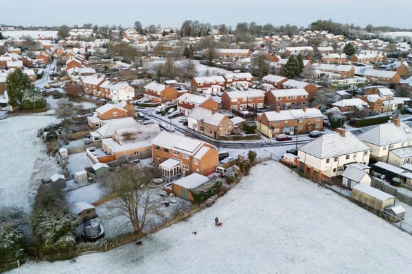 More than one million households eligible for DWP cold weather payments amid Storm Goretti — Static.independent.co.uk