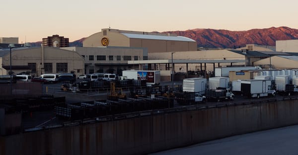 Paramount to nominate directors and sues Warner Bros. Discovery over Netflix deal — Static01.nyt.com