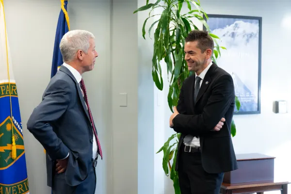 NASA and DOE sign MOU to develop lunar surface reactor by 2030 — Nasa.gov