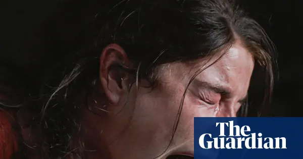 Debate over Hamnet highlights grief-on-screen tropes and recurring bird imagery — I.guim.co.uk