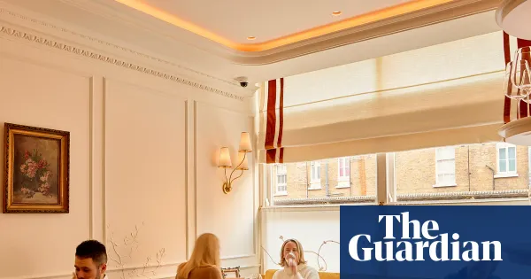 Clare Smyth opens Corenucopia in SW1 serving comfort-food plates — I.guim.co.uk