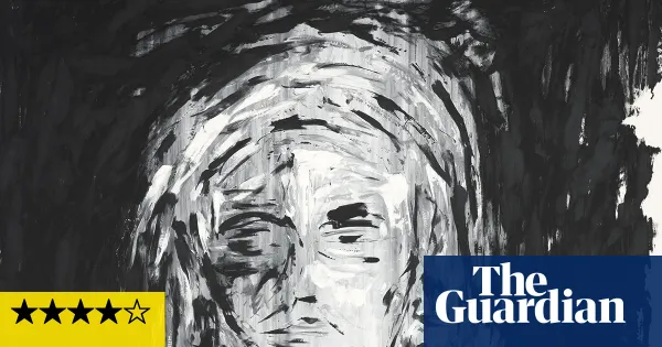 Tracey Emin curates 'Crossing into Darkness' at Carl Freedman Gallery in Margate — I.guim.co.uk