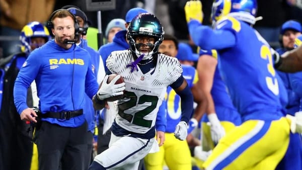 Seahawks vs. Rams, Patriots vs. Broncos set as DraftKings shifts Super Bowl odds — Sportshub.cbsistatic.com