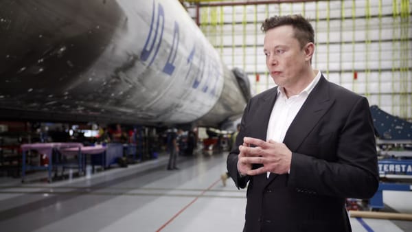 Musk and Stephen Miller criticize Starfleet Academy after Paramount Plus premiere — Static0.polygonimages.com