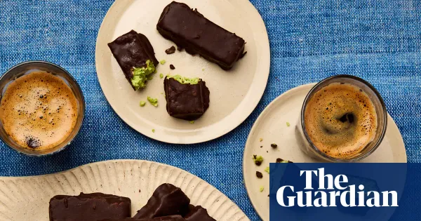 Melissa Hemsley offers recipes for matcha Bounty bars, savoury granola and flapjacks — I.guim.co.uk