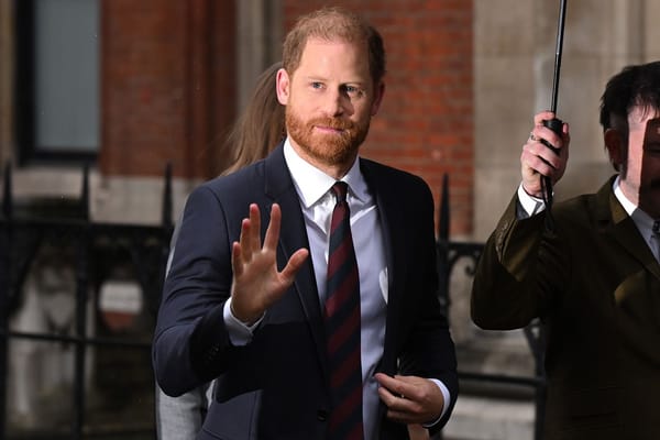 Prince Harry testifies in London High Court in case against Daily Mail publisher — People.com