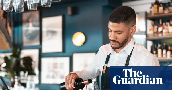 Guardian invites readers to explain what they wear and why — I.guim.co.uk