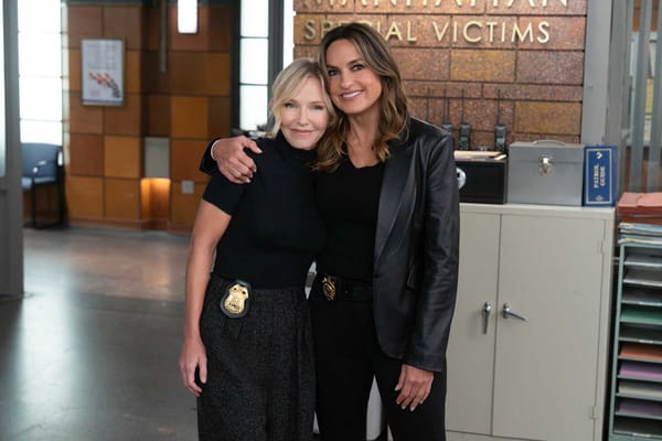 Kelli Giddish on Her Friendship with Mariska Hargitay — Nbc.com