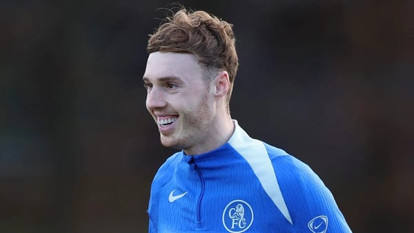 Rosenior dismisses Cole Palmer-Man Utd transfer links as 'unrealistic' — Assets.goal.com