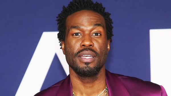 Yahya Abdul‑Mateen II’s Emmy-winning Doctor Manhattan in HBO’s Watchmen — Static0.colliderimages.com