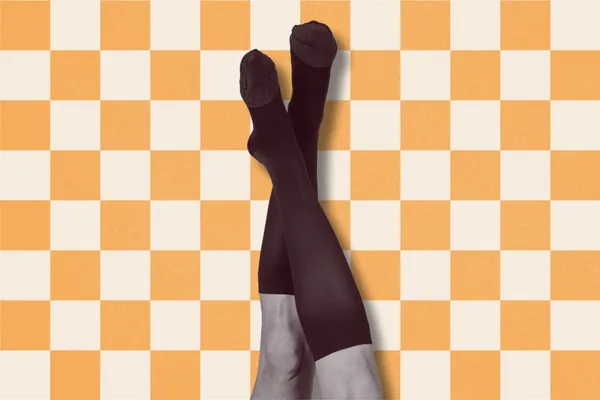 Doctors say compression socks can reduce swelling and improve circulation — Api.time.com