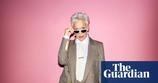 Denise Welch describes a ‘renaissance’ as acting, fashion and sobriety converge — I.guim.co.uk