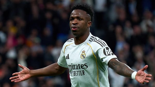 Flamengo director jokes about targeting Vinicius Junior after Paqueta return — Assets.goal.com