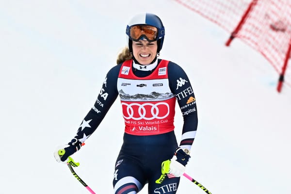 Teammates defend Lindsey Vonn after Olympics crash — Nbc