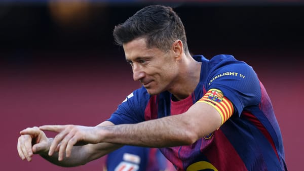 Lewandowski weighs options with Atletico, Milan and MLS among suitors — Goal