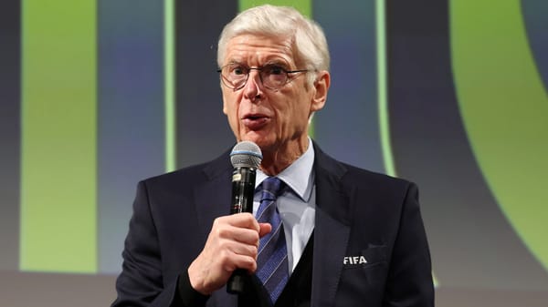 Wenger's 'daylight' offside rule to be trialled in Canadian Premier League — Goal