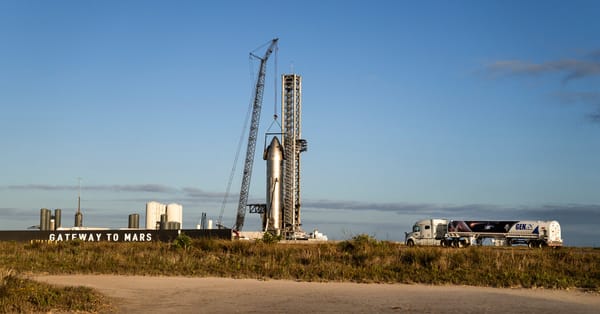 Wall Street Fears Missing Out as SpaceX IPO Nears — NYT > Business