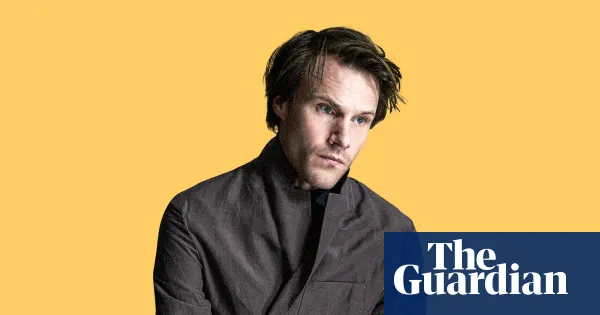 Hugh Skinner on fear, embarrassing moments and life lessons — Lifestyle | The Guardian