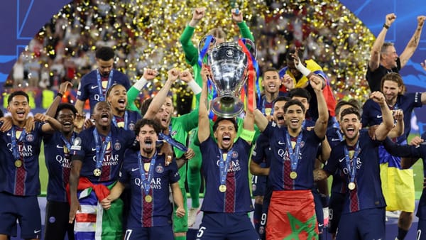 Arsenal's defence crumbled at right-back and set pieces failed against PSG — Goal