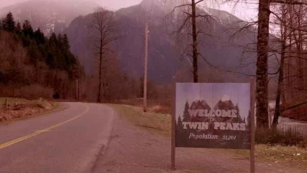 Owain Rhys Davies Dead: 'Twin Peaks' Actor Dies Suddenly Aged 44 — Movieweb