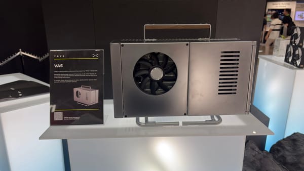 Tryx Vas PC case: briefcase or air conditioning unit? — Pcgamer